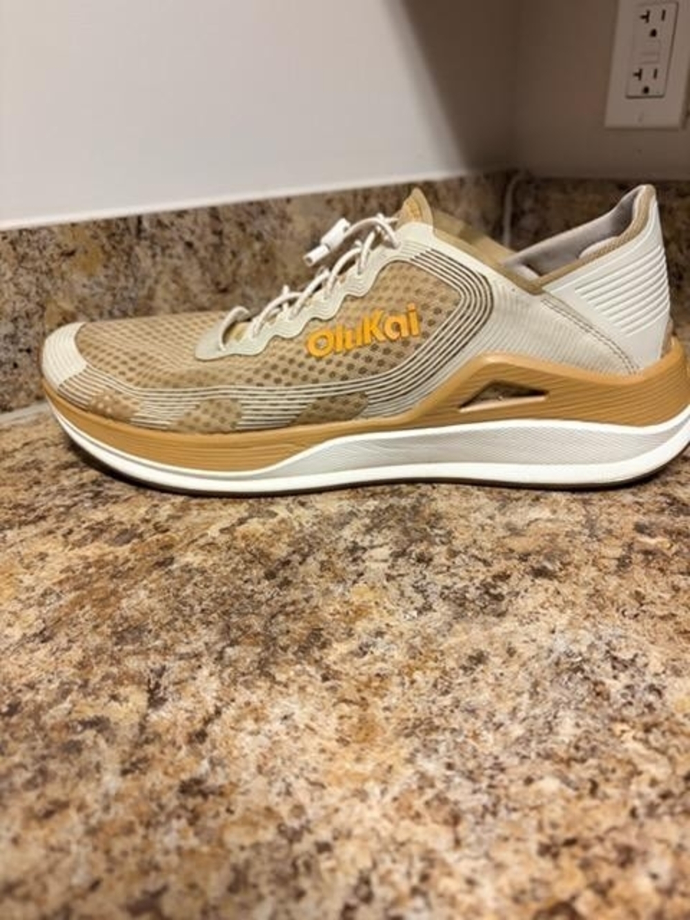 Men's OliKai Ahi Sneaker